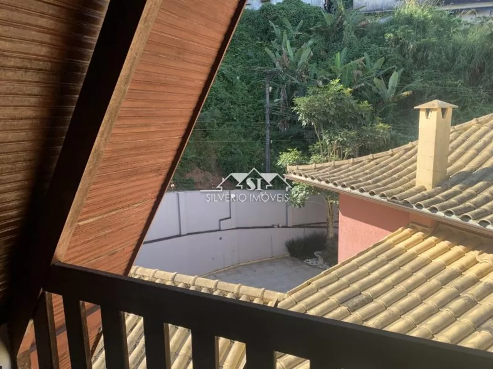 Casa, 4 quartos, 270 m² - Foto 11
