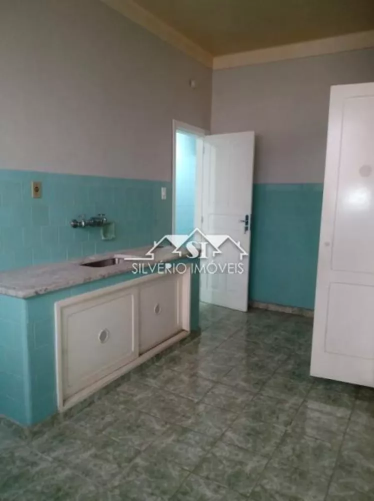 Casa, 4 quartos, 200 m² - Foto 4