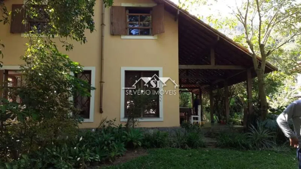 Casa, 4 quartos, 280 m² - Foto 1