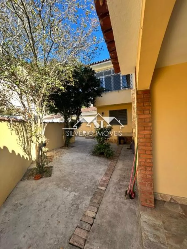 Casa, 5 quartos, 437 m² - Foto 2