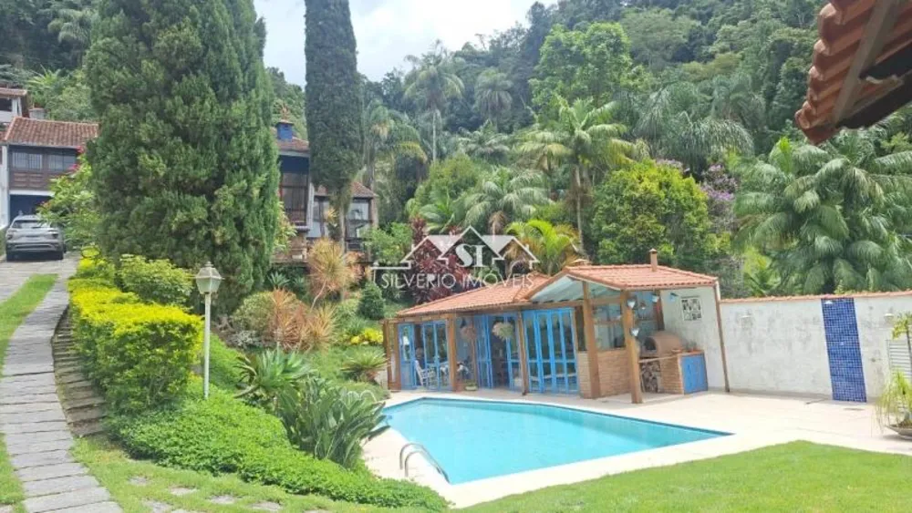 Casa, 4 quartos, 270 m² - Foto 2