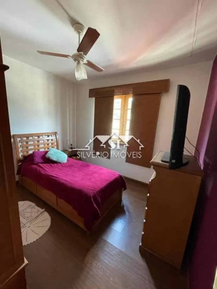 Casa, 5 quartos, 210 m² - Foto 4