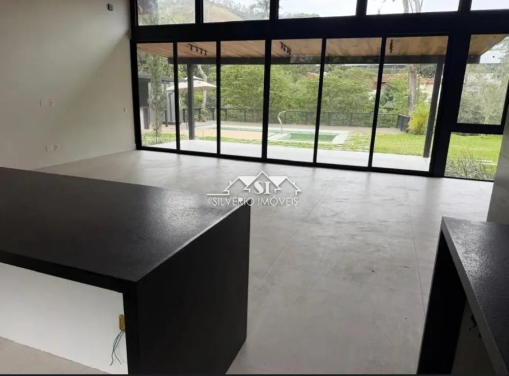 Casa, 4 quartos, 260 m² - Foto 14