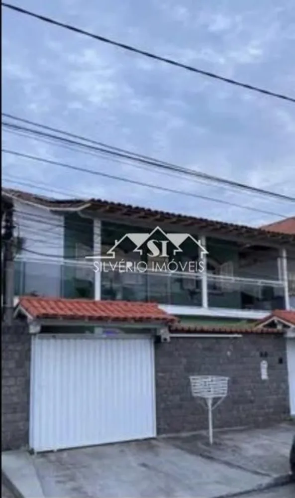 Casa, 5 quartos, 180 m² - Foto 1
