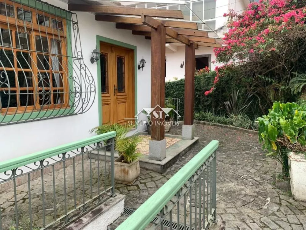 Casa, 4 quartos, 275 m² - Foto 4