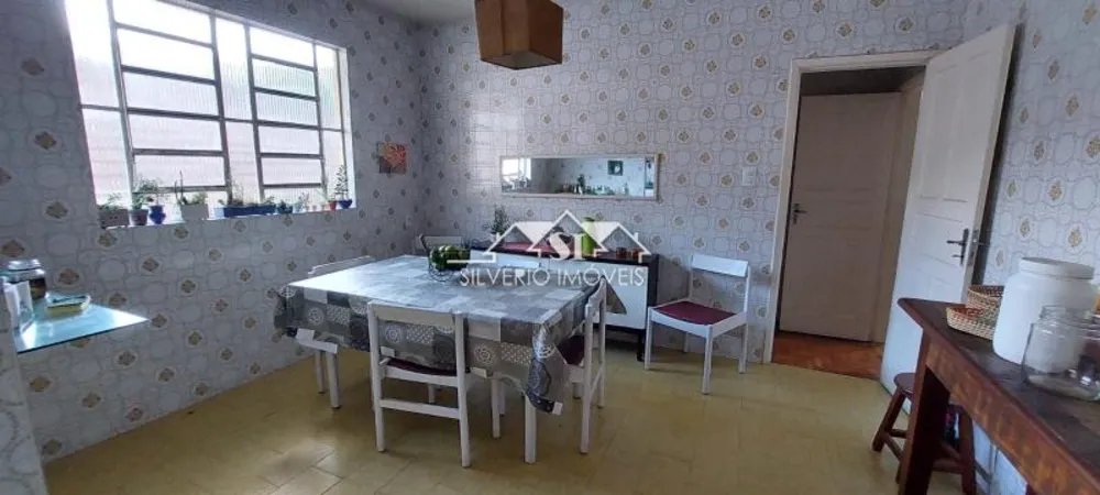 Casa, 6 quartos, 270 m² - Foto 9