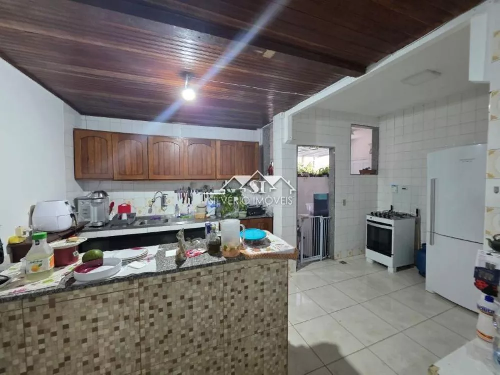 Casa, 6 quartos, 200 m² - Foto 12