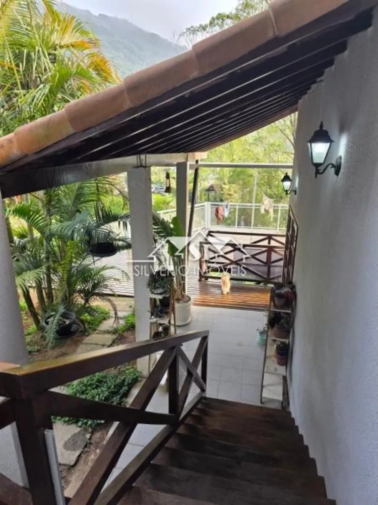Casa, 6 quartos, 200 m² - Foto 18