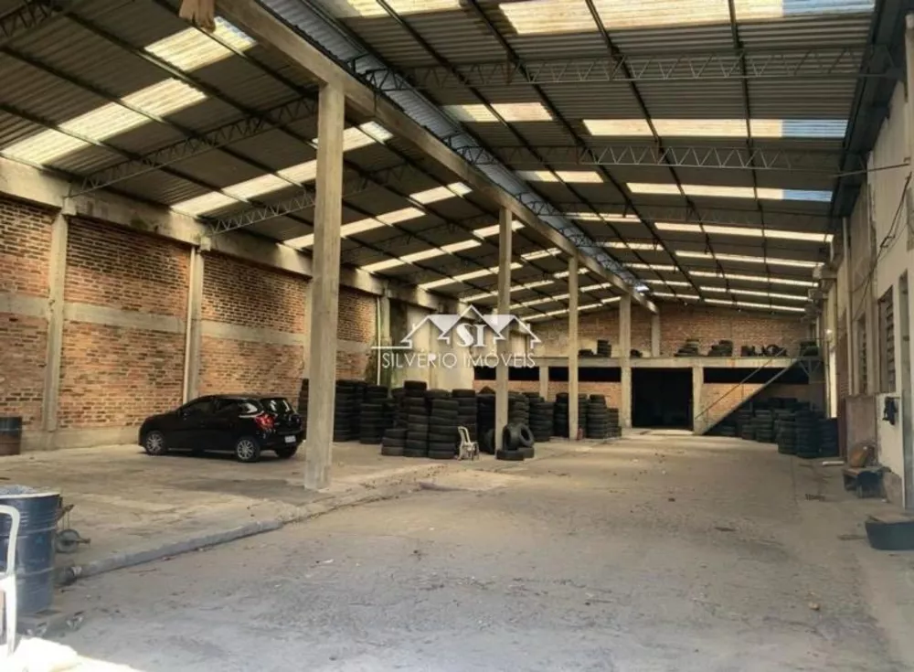 Depósito-Galpão, 2400 m² - Foto 1