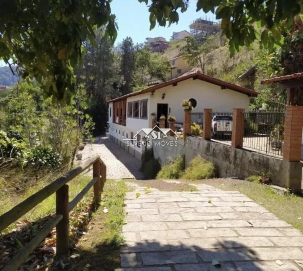 Casa, 3 quartos, 300 m² - Foto 1