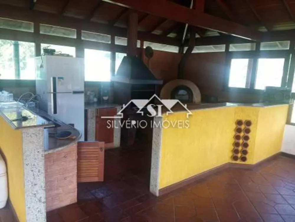 Casa, 8 quartos, 200 m² - Foto 15