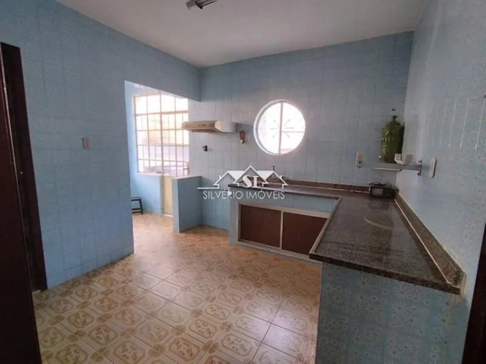 Casa, 3 quartos, 250 m² - Foto 15