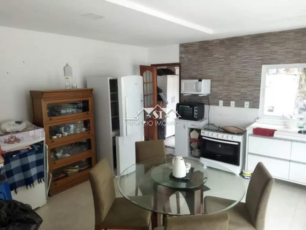 Casa, 3 quartos, 240 m² - Foto 31