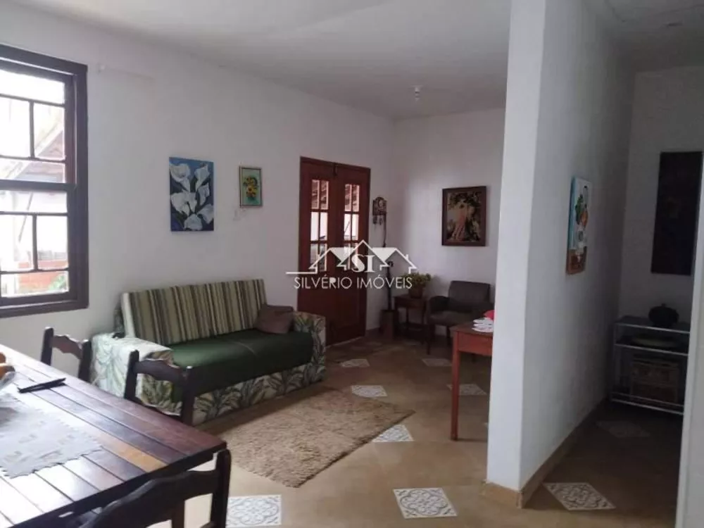 Casa, 3 quartos, 240 m² - Foto 3