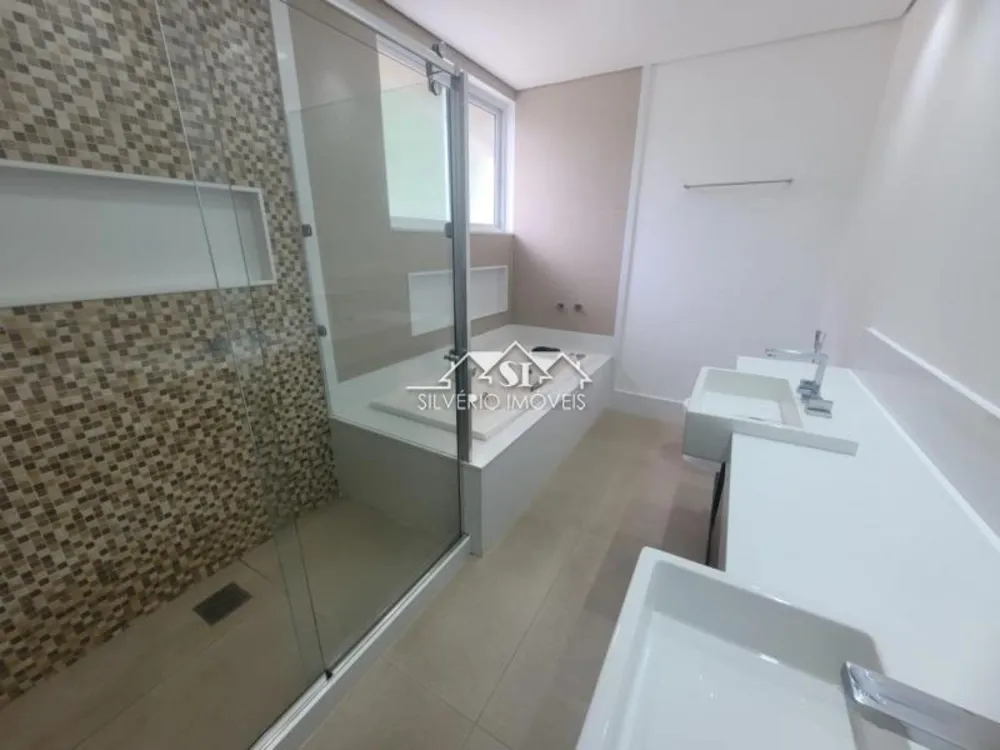 Casa, 3 quartos, 230 m² - Foto 26