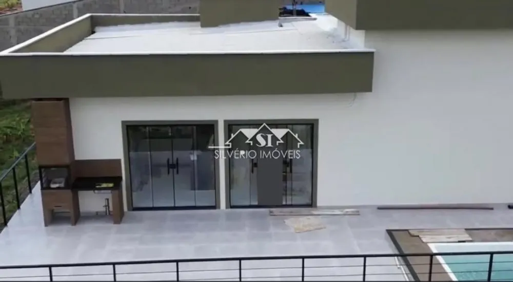 Casa, 3 quartos, 180 m² - Foto 2