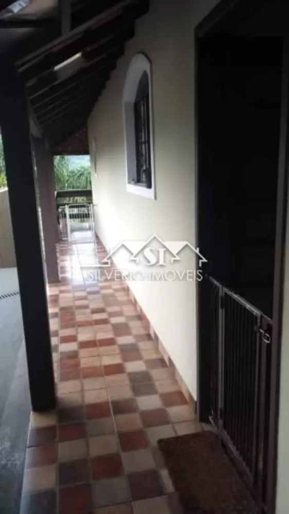 Casa, 4 quartos, 250 m² - Foto 33