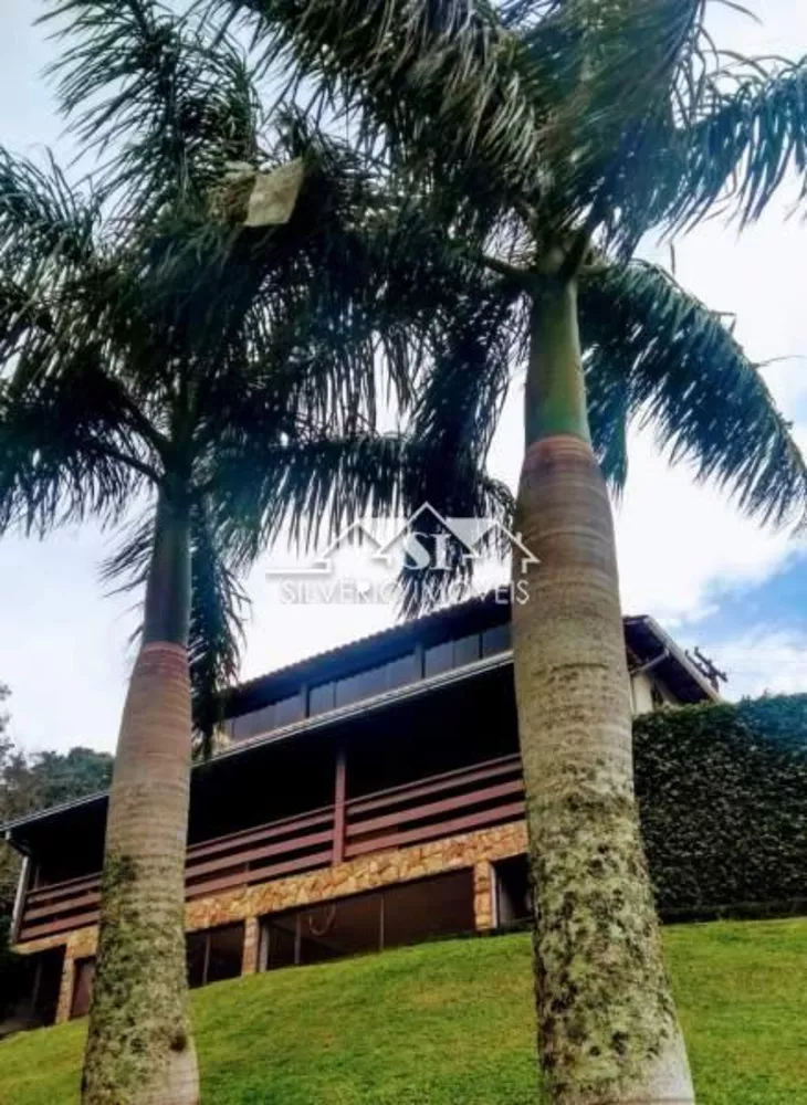 Casa, 4 quartos, 250 m² - Foto 2