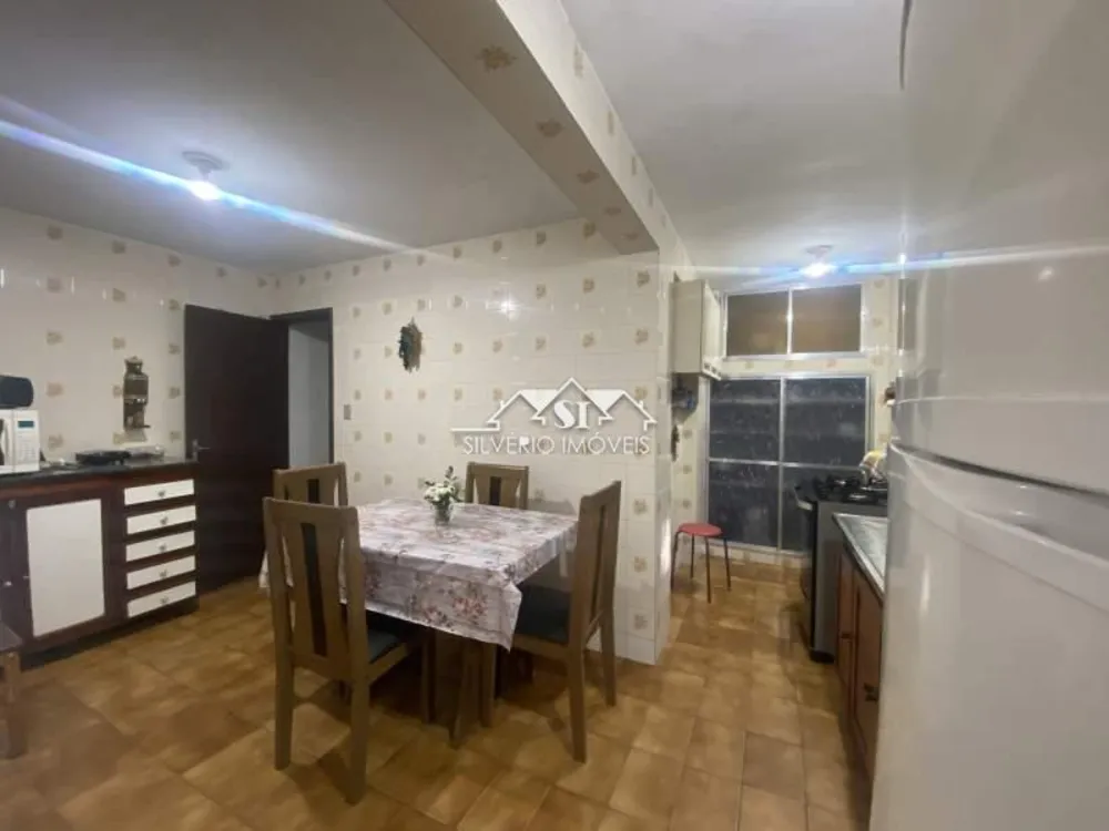 Casa, 4 quartos, 200 m² - Foto 22