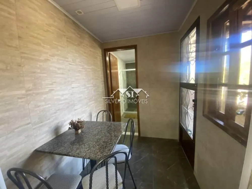 Casa, 4 quartos, 200 m² - Foto 11