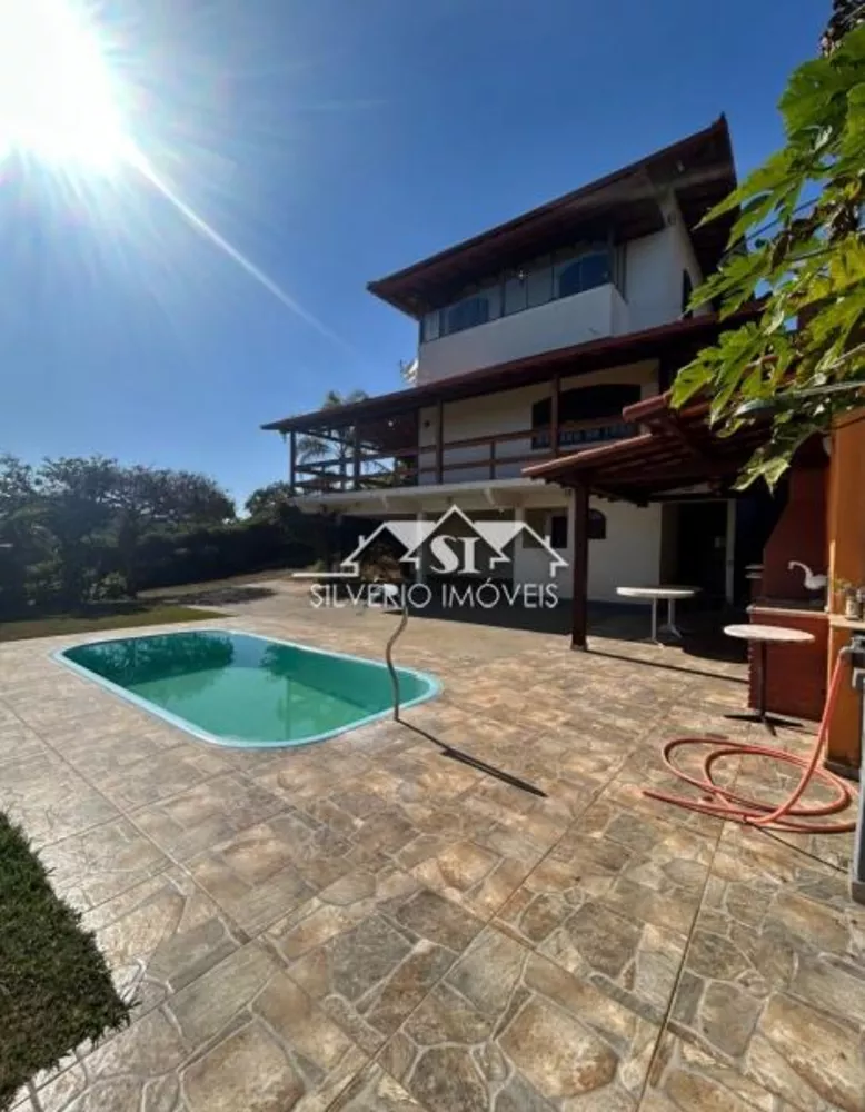 Casa, 3 quartos, 200 m² - Foto 1