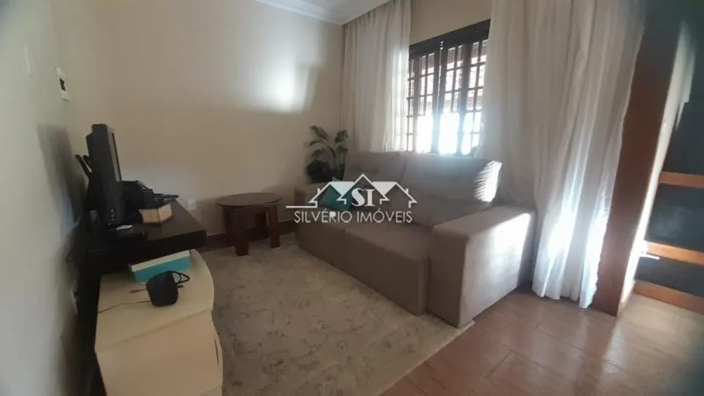 Casa, 3 quartos, 300 m² - Foto 35