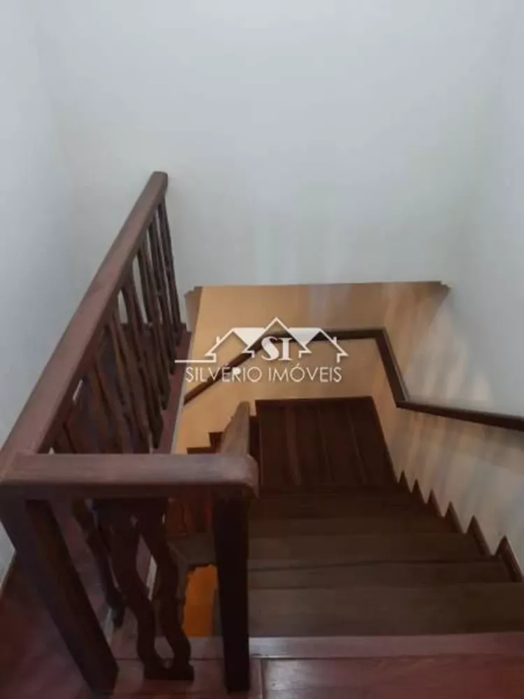 Casa, 6 quartos, 234 m² - Foto 11