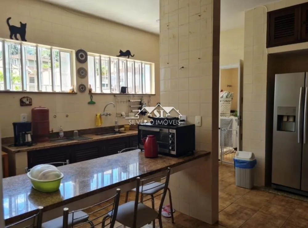 Casa, 5 quartos, 300 m² - Foto 20