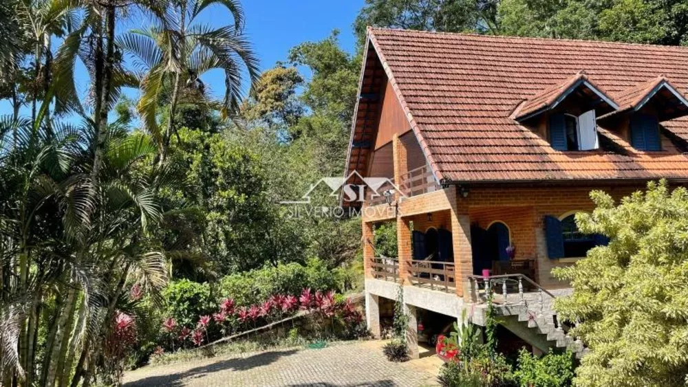 Casa, 5 quartos, 360 m² - Foto 1