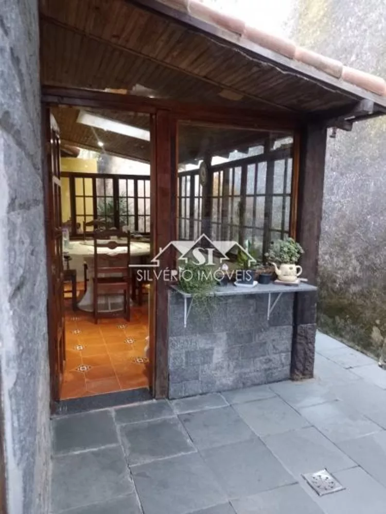 Casa, 5 quartos, 340 m² - Foto 23