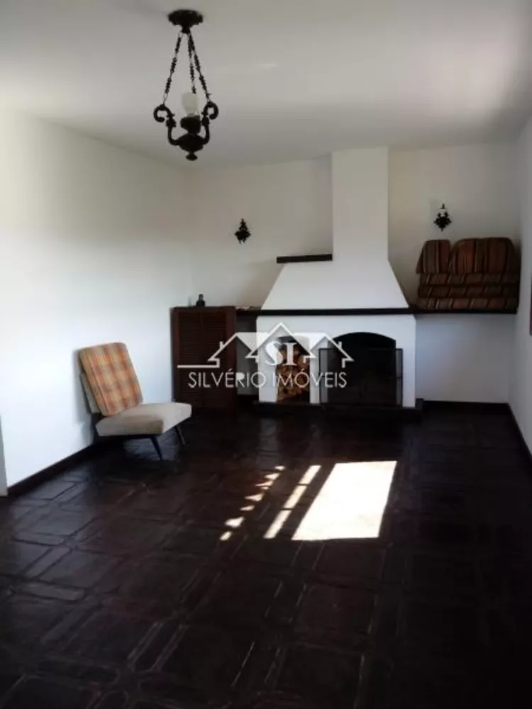 Casa, 4 quartos, 170 m² - Foto 1
