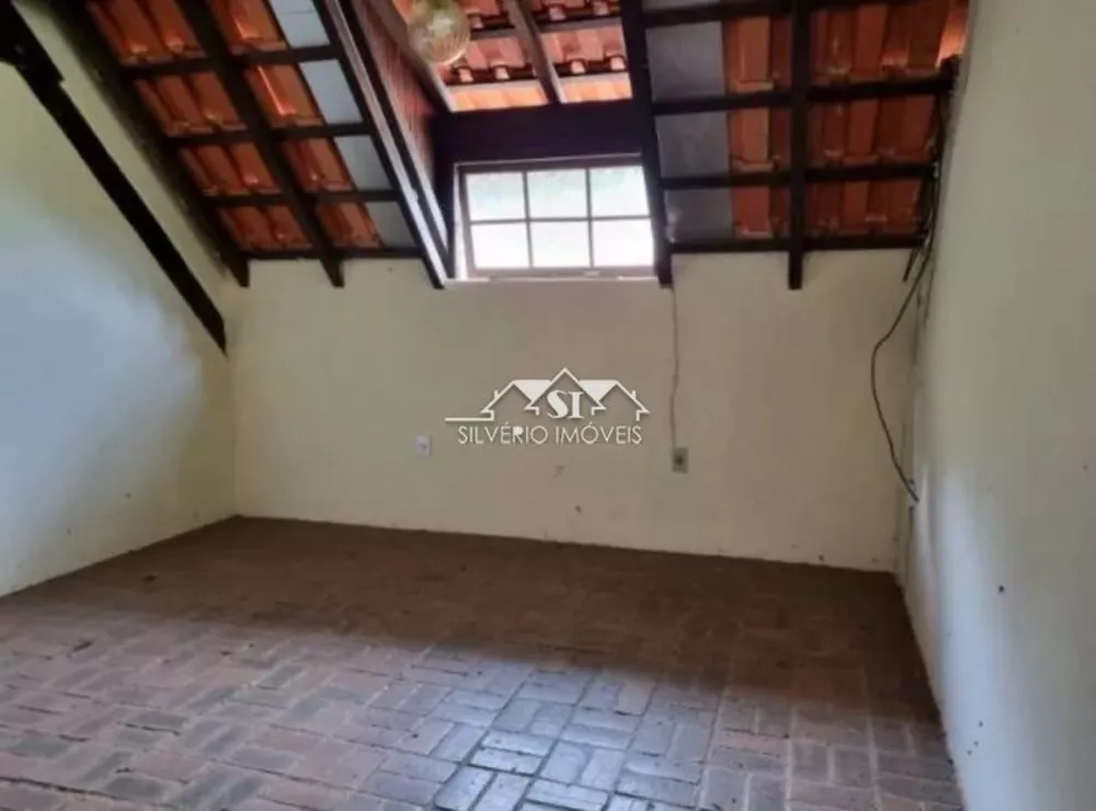 Casa, 4 quartos, 250 m² - Foto 12