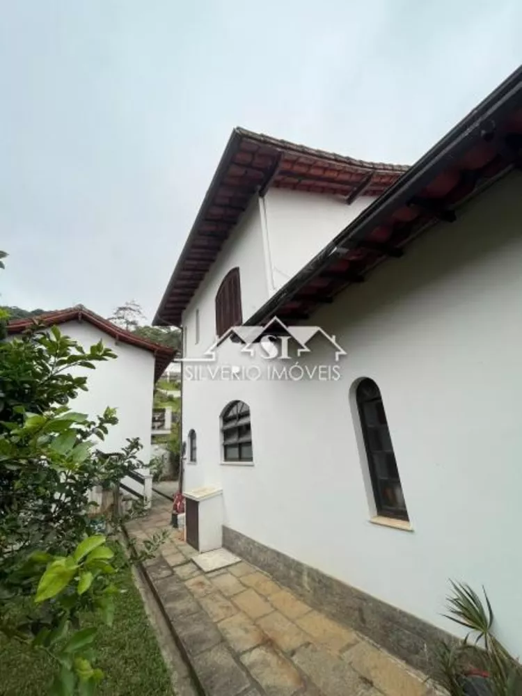 Casa, 3 quartos, 235 m² - Foto 25
