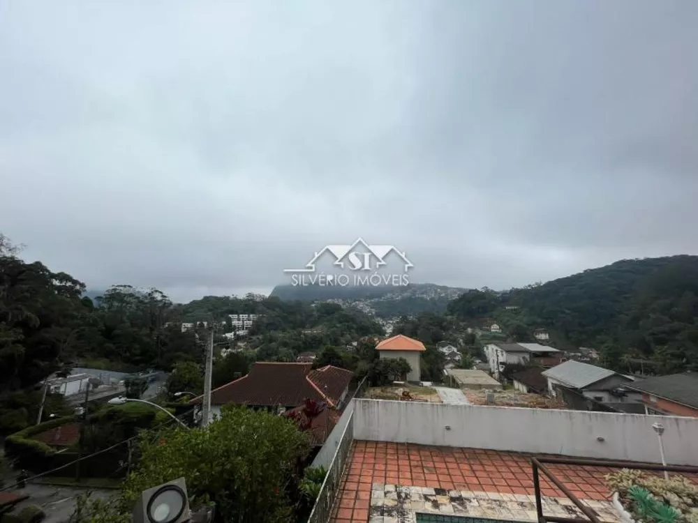 Casa, 3 quartos, 235 m² - Foto 24