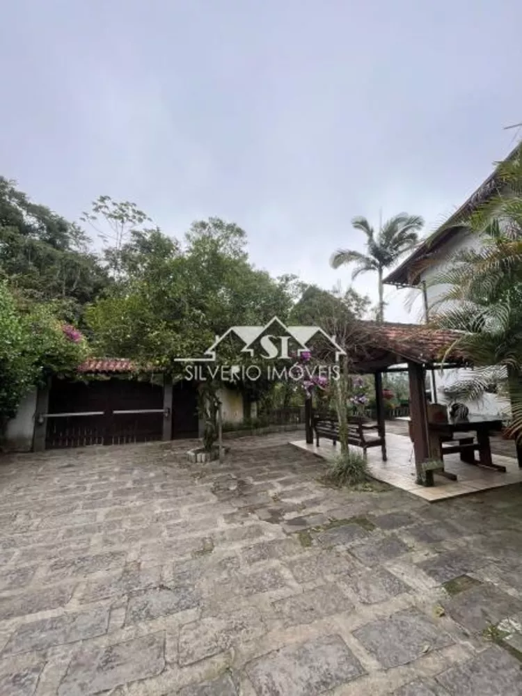 Casa, 3 quartos, 235 m² - Foto 12