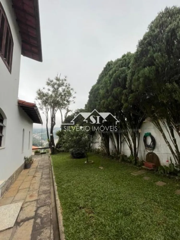 Casa, 3 quartos, 235 m² - Foto 2
