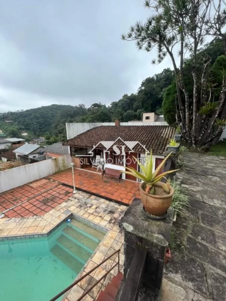 Casa, 3 quartos, 235 m² - Foto 30