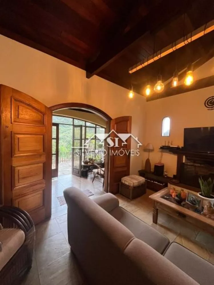 Casa, 3 quartos, 235 m² - Foto 23