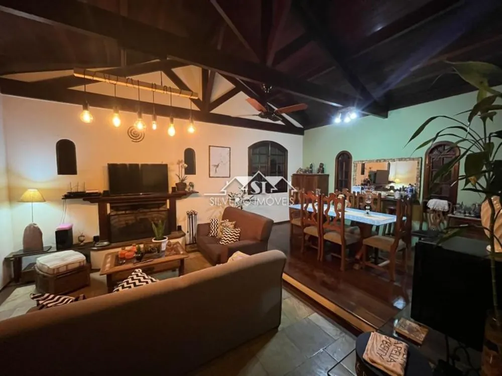 Casa, 3 quartos, 235 m² - Foto 28