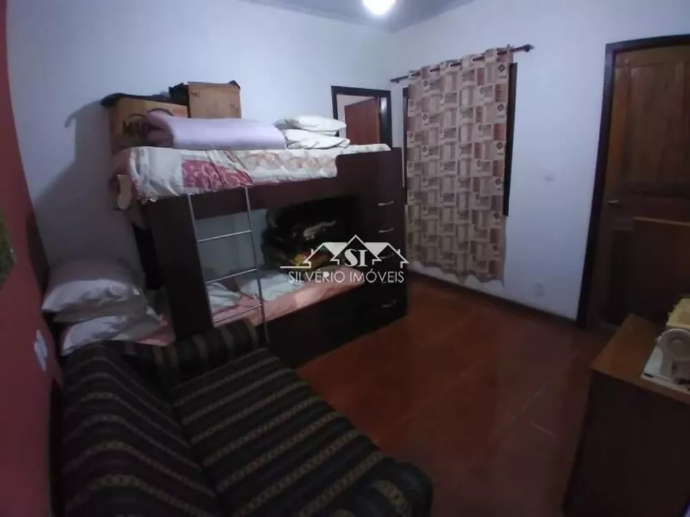 Casa, 3 quartos, 300 m² - Foto 2