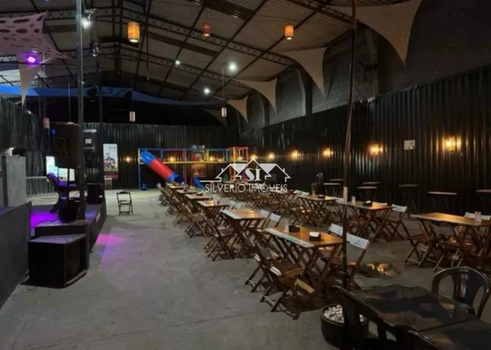 Prédio Inteiro, 1600 m² - Foto 1