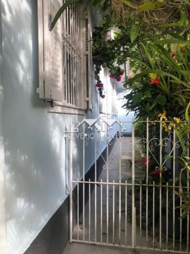 Casa, 5 quartos, 182 m² - Foto 1
