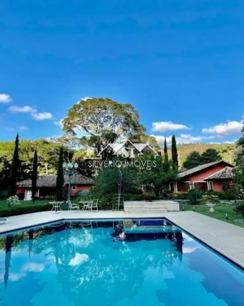 Casa, 9 quartos, 1200 m² - Foto 1