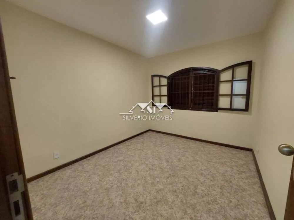 Casa, 3 quartos, 230 m² - Foto 16