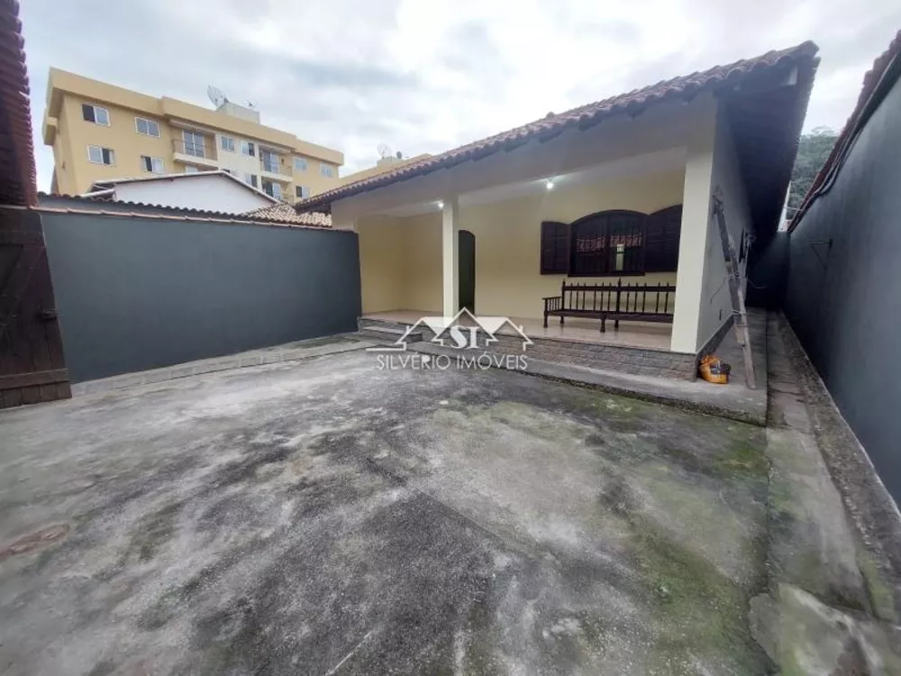 Casa, 3 quartos, 230 m² - Foto 4
