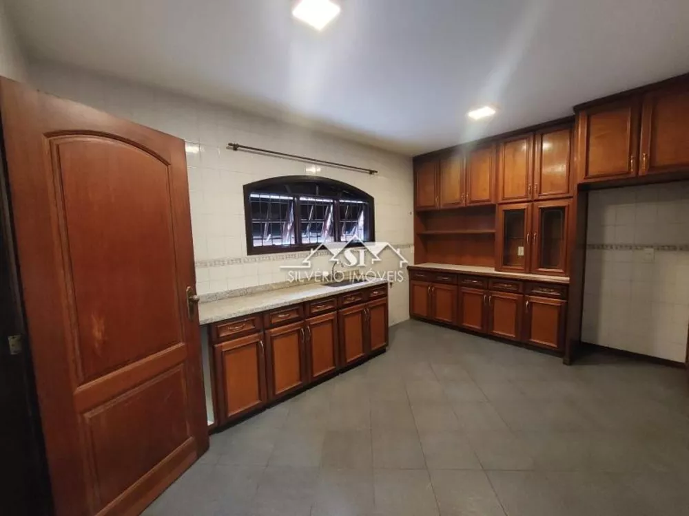 Casa, 3 quartos, 230 m² - Foto 7