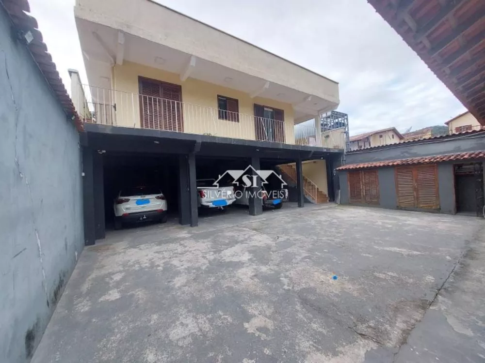 Casa, 3 quartos, 230 m² - Foto 12