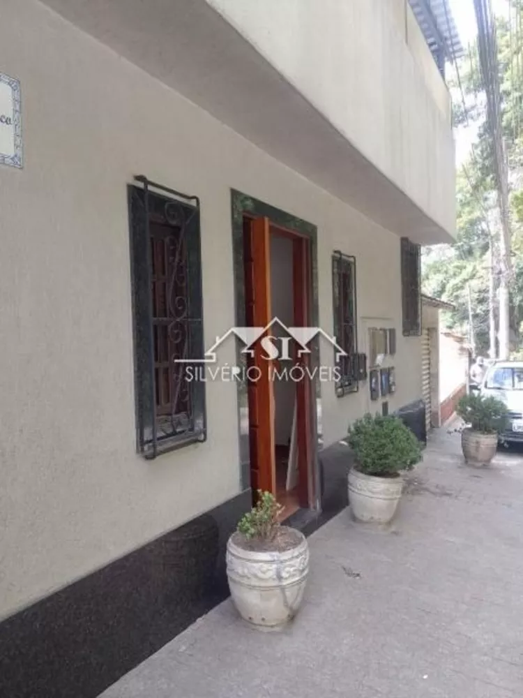 Casa, 4 quartos, 320 m² - Foto 1