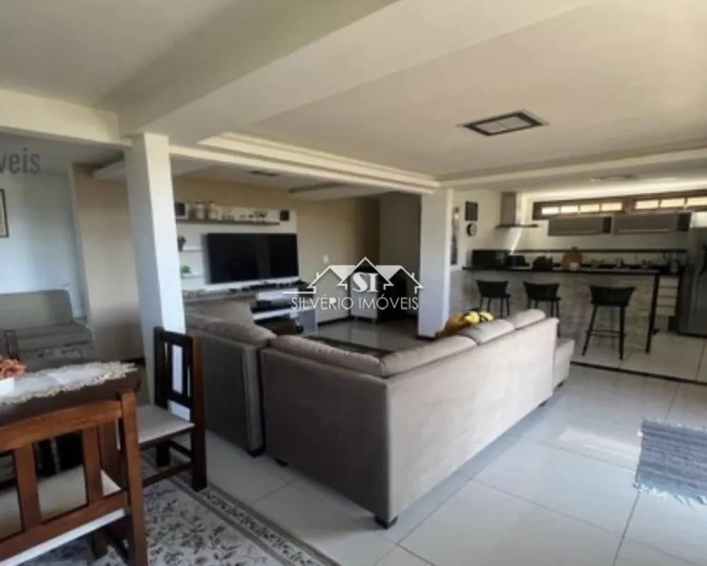 Casa, 4 quartos, 177 m² - Foto 2
