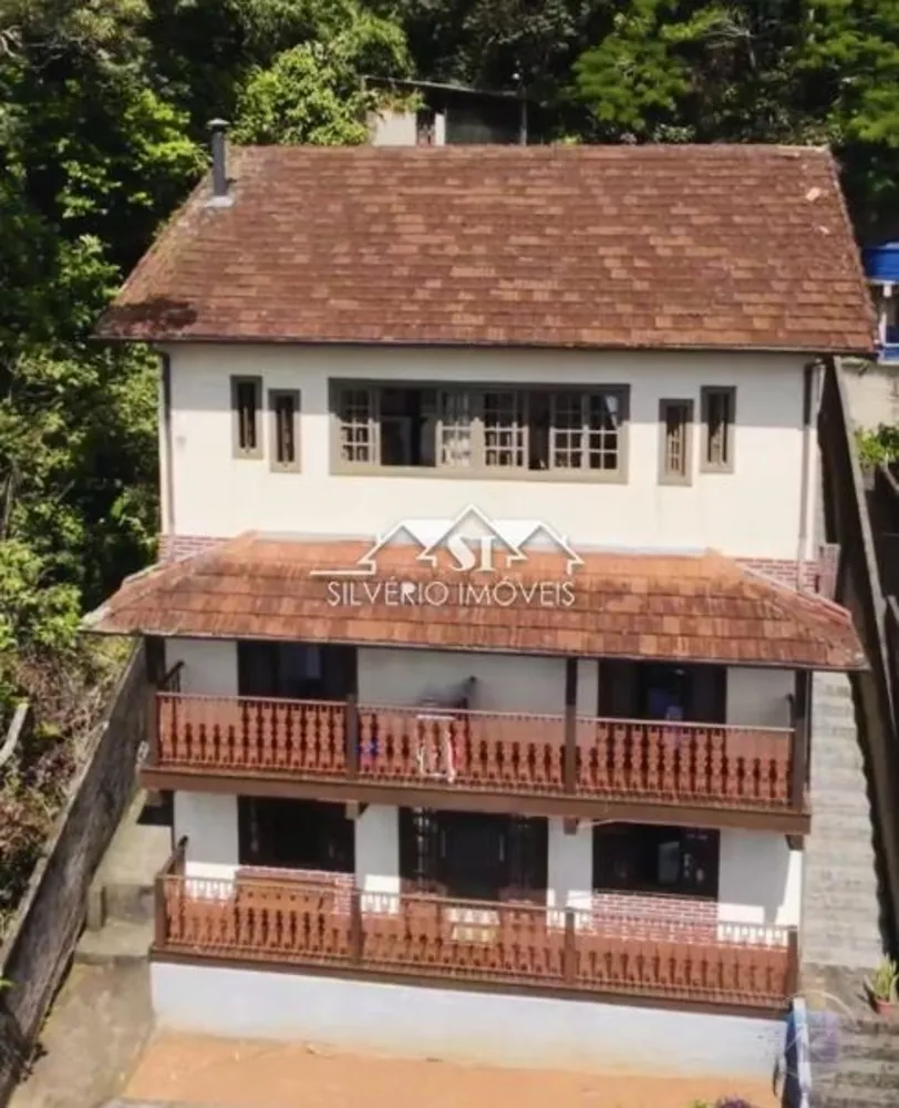 Casa, 4 quartos, 177 m² - Foto 1